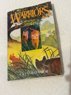 Rising Storm (Warriors, Book 4) - Paperback By Hunter, Erin -